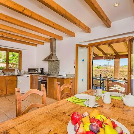 Font Xica Petit By Sealand * Port de Pollenca