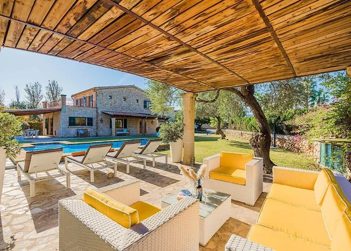 Font Xica Petit By Sealand * بورت دي بوينسا