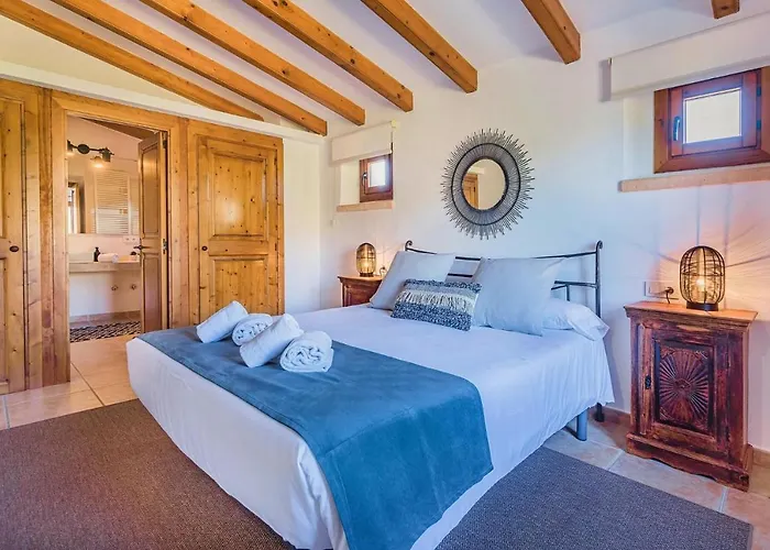 Font Xica Petit By Sealand